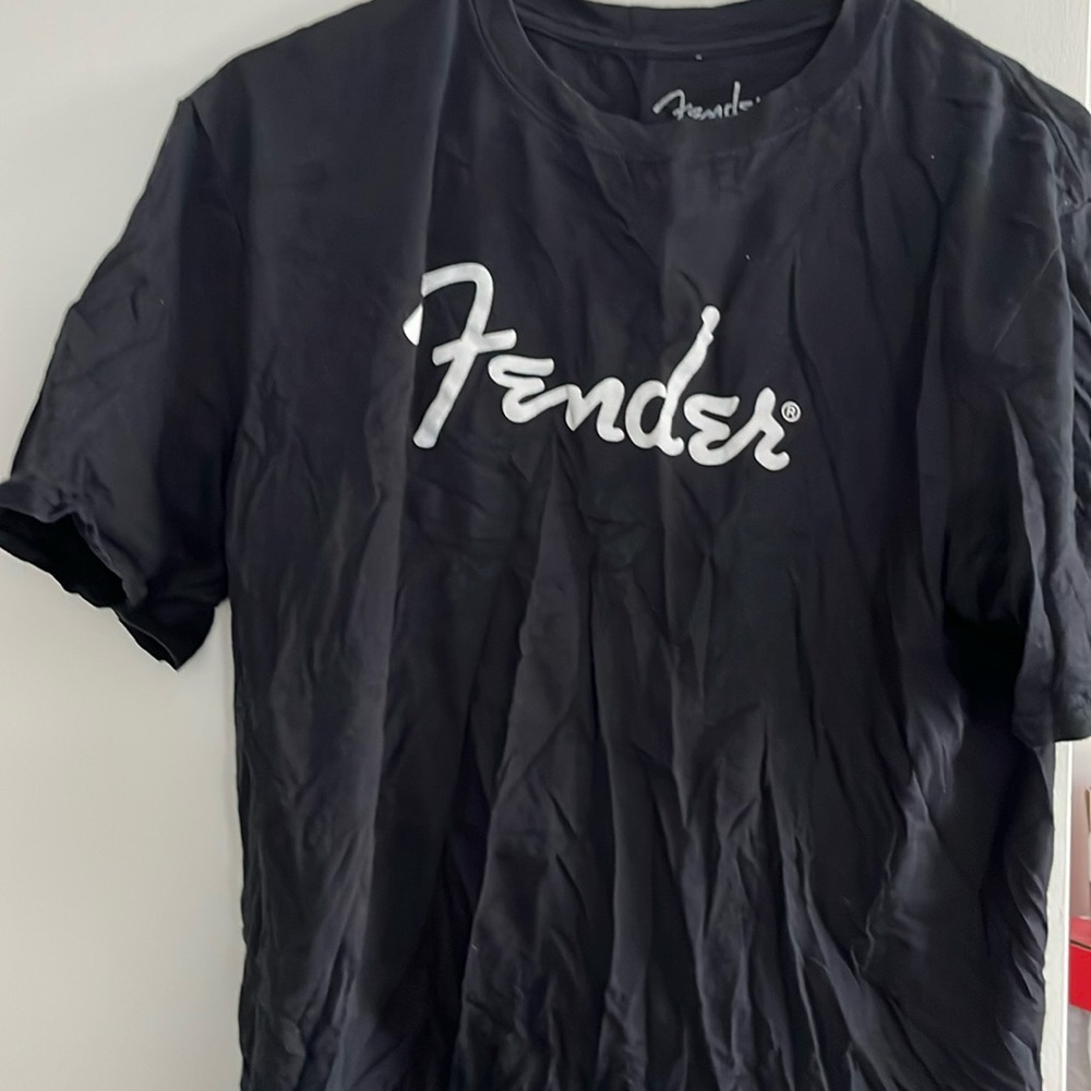 Tee shirt